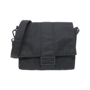 Fendi Baguette Messenger Shoulder Bag Nero Black